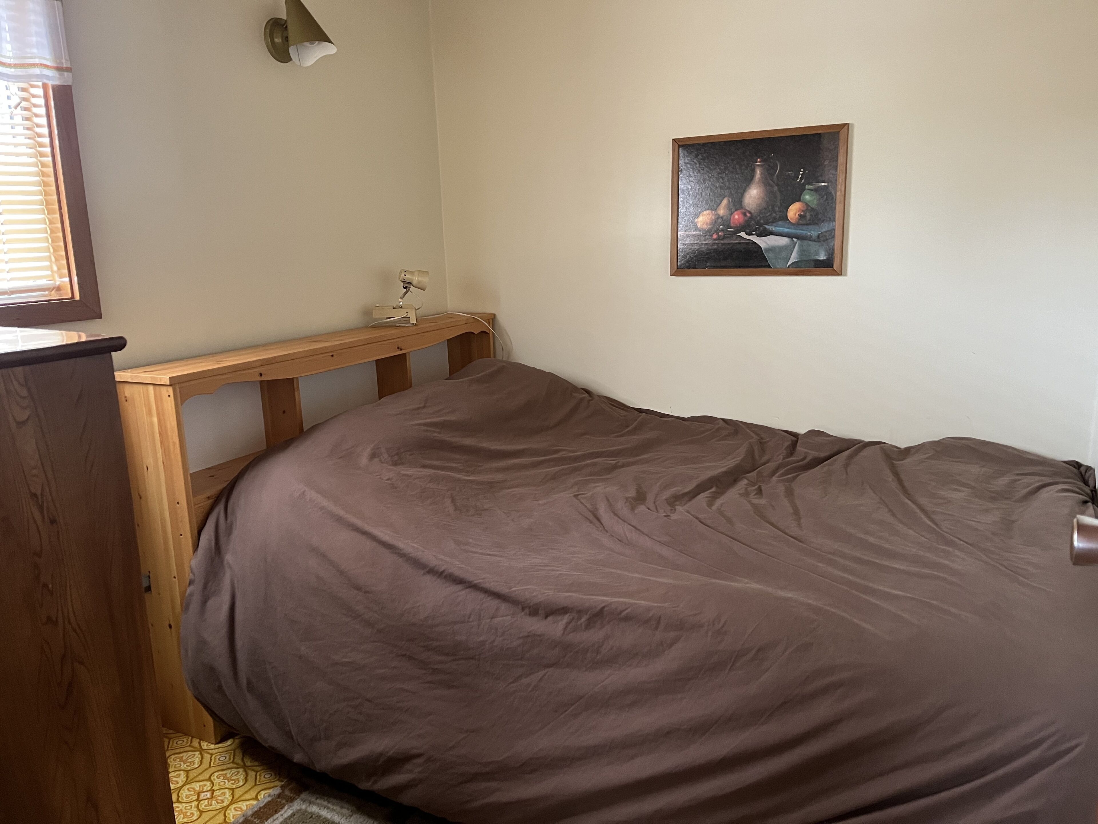 3 bedrooms, bed sheets