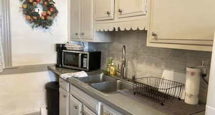 House on Town Square-experience an early 1800s house and all of its charm!
