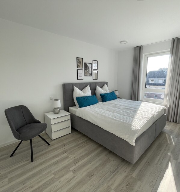 1 Schlafzimmer, Reisekinderbett, kostenloses WLAN, Bettwäsche