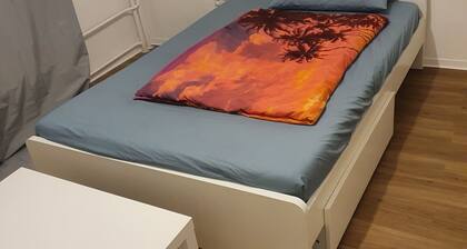 A lovely clean comfortable big room