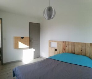 3 chambres, Wi-Fi, draps fournis