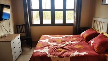 3 chambres, Wi-Fi gratuit, draps fournis