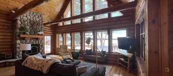 Clear Lake Cabin & Sandy Beach close to Tomahawk