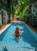 Outdoor pool, sun loungers