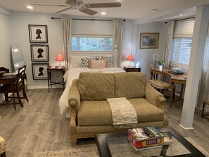 1 makuuhuone, silitysrauta/-lauta, Wi-Fi, vuodevaatteet