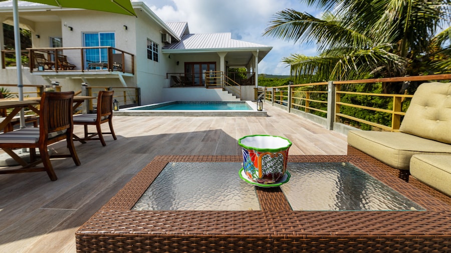 Atma Island Living