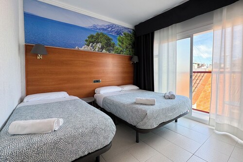 Hotel Maremagnum 