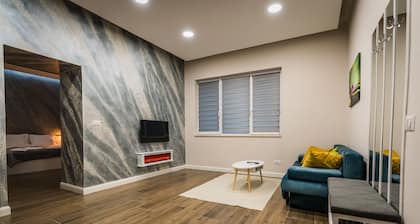 Sandor Apartment
