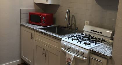 Studio / Armory Park Hideaway. 5 min to Downtown Tucson