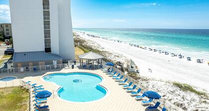Beach House 102C - Gulf Front Resort!