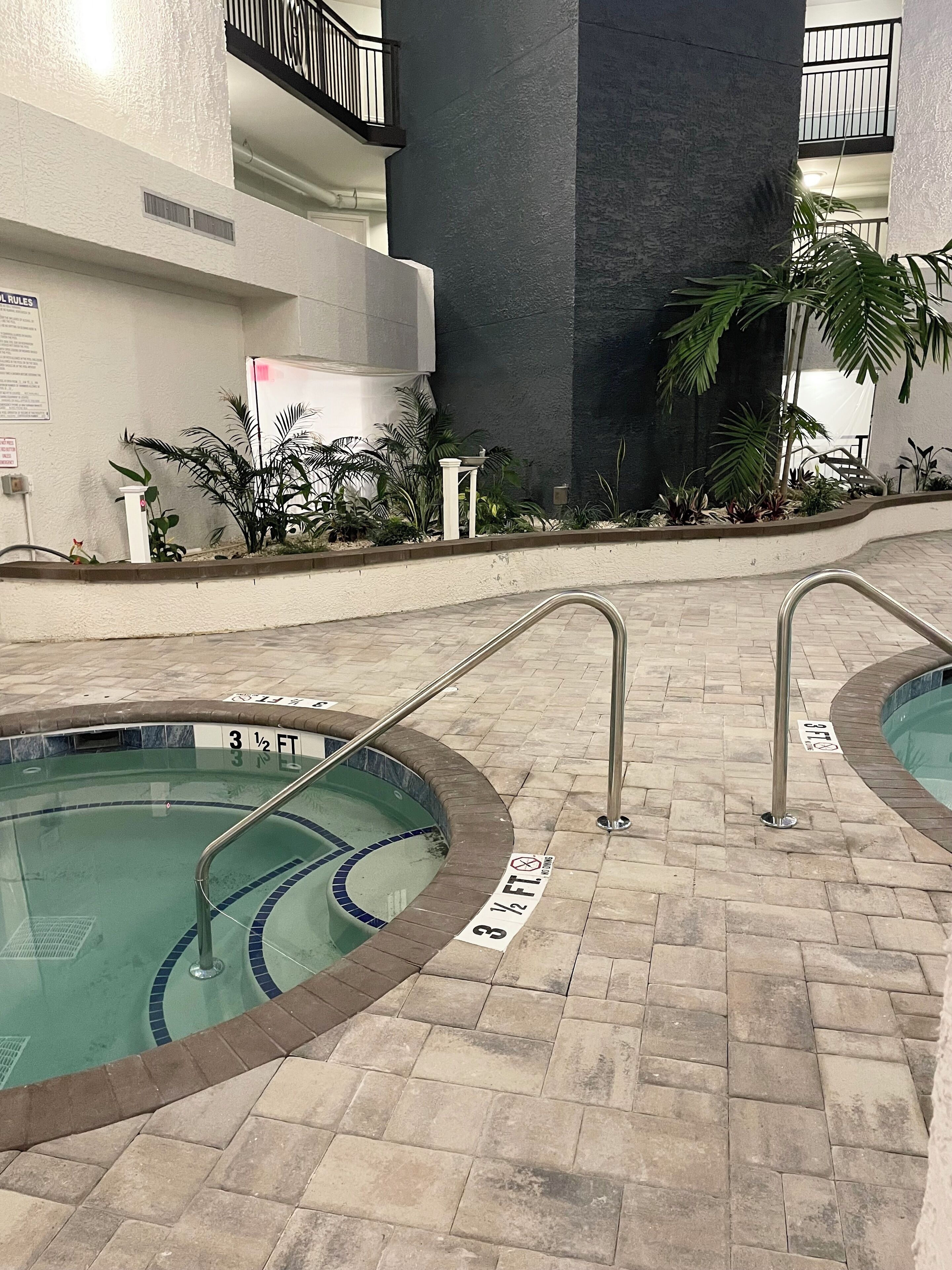 Indoor pool, outdoor pool