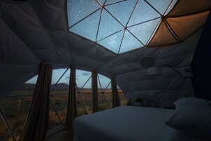 Glamping King Skylight Dome | Premium bedding, pillowtop beds, desk, laptop workspace