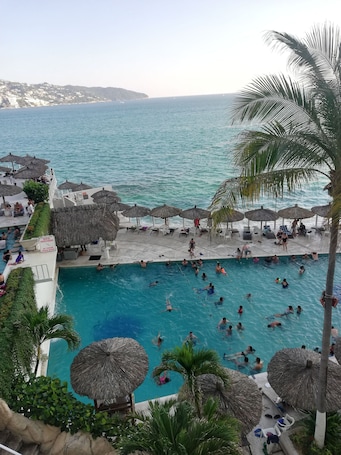Apartment, 1 Bedroom, Accessible, Smoking | View from property