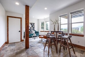 Interior - Cozy Guest Suite with Breathtaking Views (Eden)