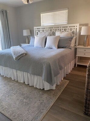 3 bedrooms, travel cot, free WiFi, bed sheets