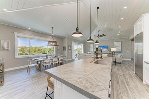Interior - Miller Time managed by Beach Retreats FL Anna Maria Island (Bradenton Beach)