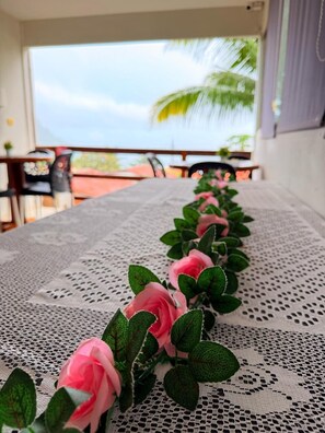 Free daily continental breakfast  - Pousada Aratu (Fernando de Noronha)