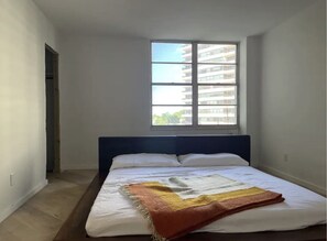 1 bedroom, WiFi, bed sheets