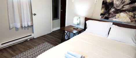 2 chambres, bureau, fer et planche Ă repasser, accĂšs au Wi-Fi (inclus)