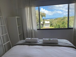 4 dormitorios, tabla de planchar con plancha, wifi gratis y ropa de cama