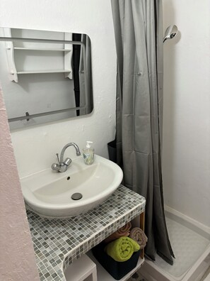 Towels, soap, toilet paper