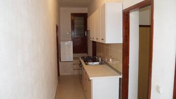 Apartment, 2 Bedrooms, Smoking, Balcony | Interior