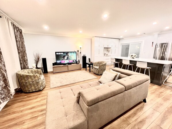 TV connectée, jeux vidéo, Netflix, lecteur de DVD