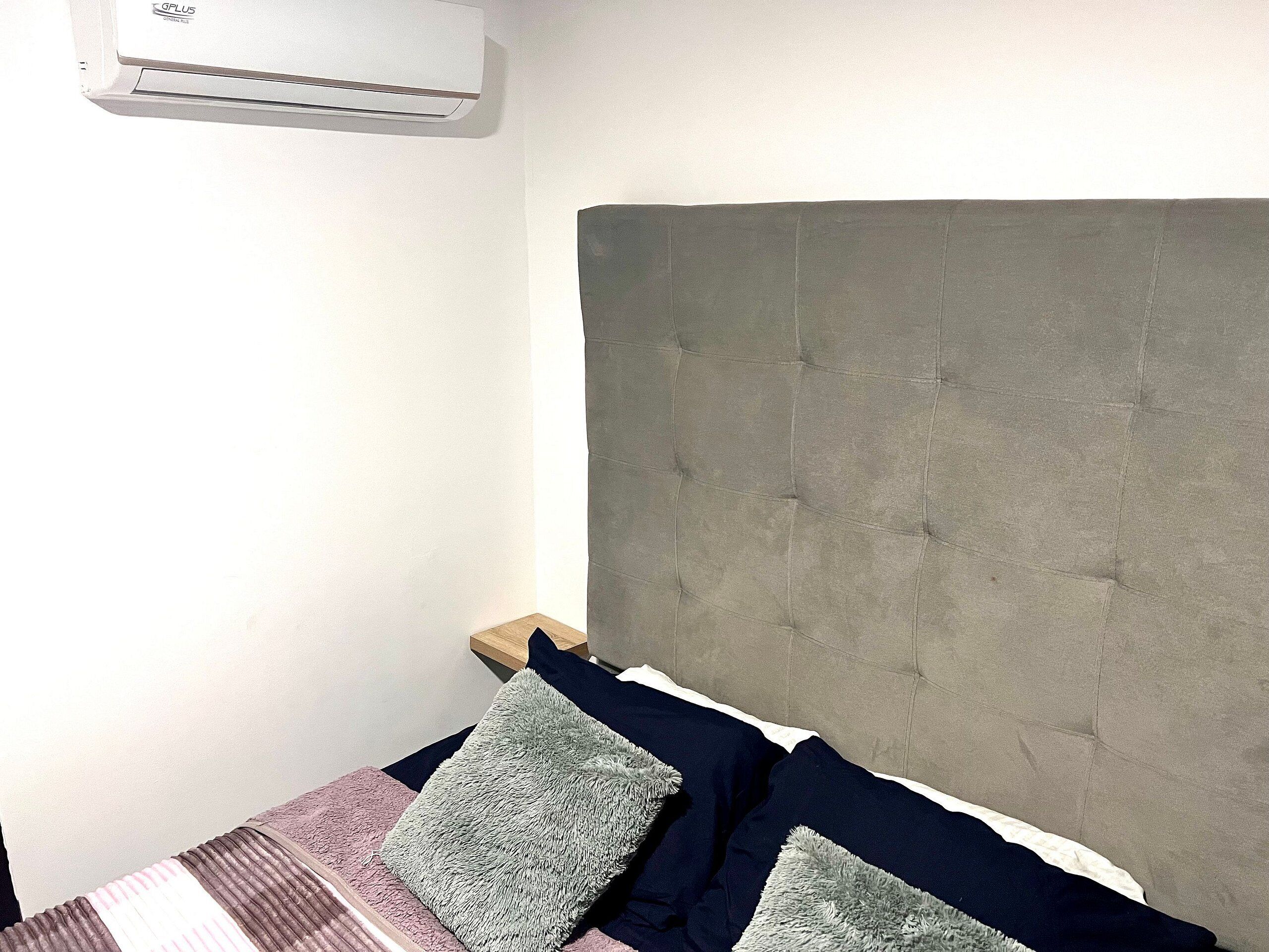 Apartment | 2 bedrooms, hypo-allergenic bedding, down duvets, free WiFi