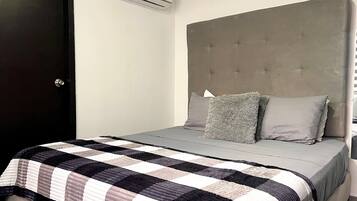 Apartamento | 2 dormitorios, ropa de cama hipoalergénica, edredones de plumas