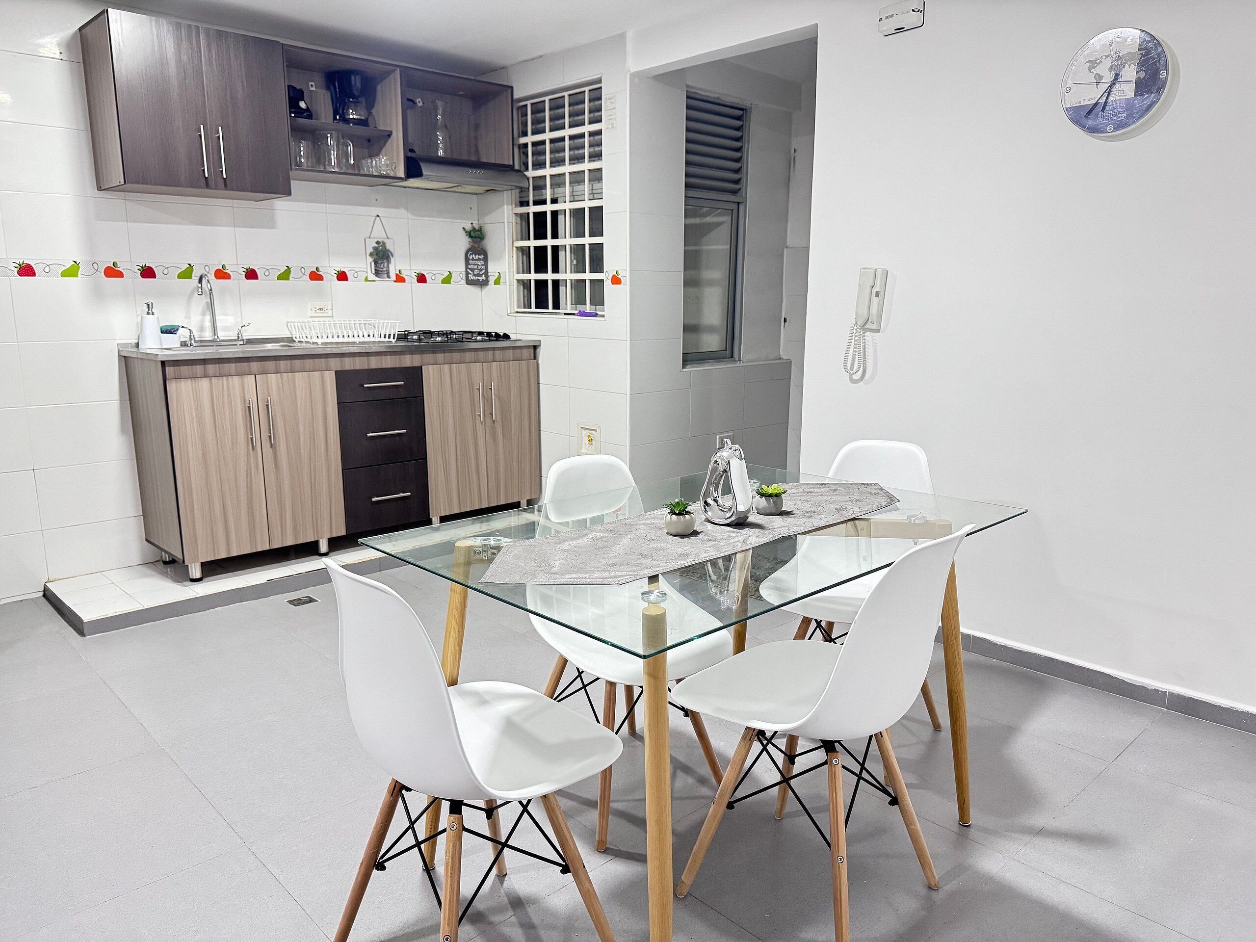 Apartment | Dining