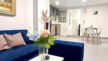 Apartment | Living area