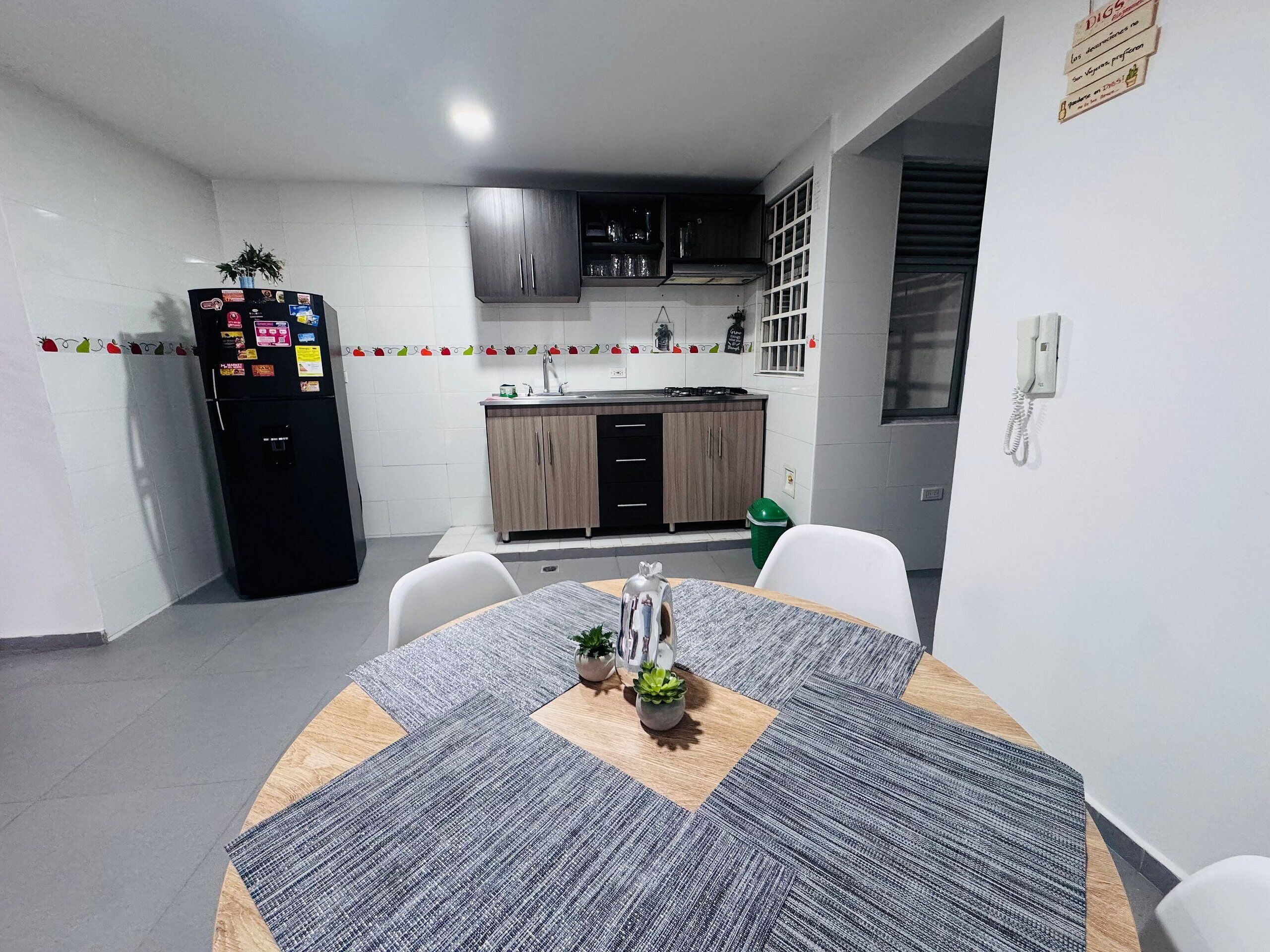 Apartment | Dining