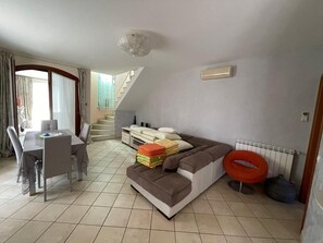 Villa, 4 Bedrooms, Balcony, Garden View | Living area - Fabulous Villa in Albarella Private Island by Beahost Rentals (Rosolina)