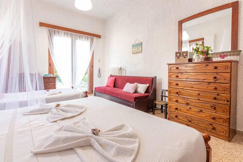 Avdou Village House With Pool