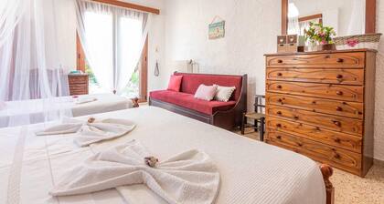 Avdou Village House With Pool