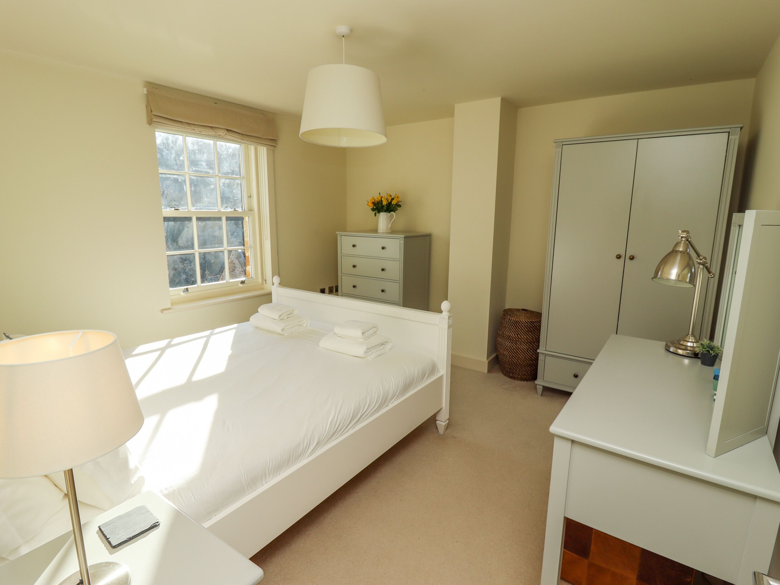 3 bedrooms, individually decorated, individually furnished, free WiFi