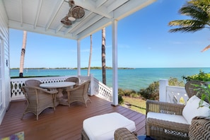 Villa, 3 chambres | Restauration extérieure