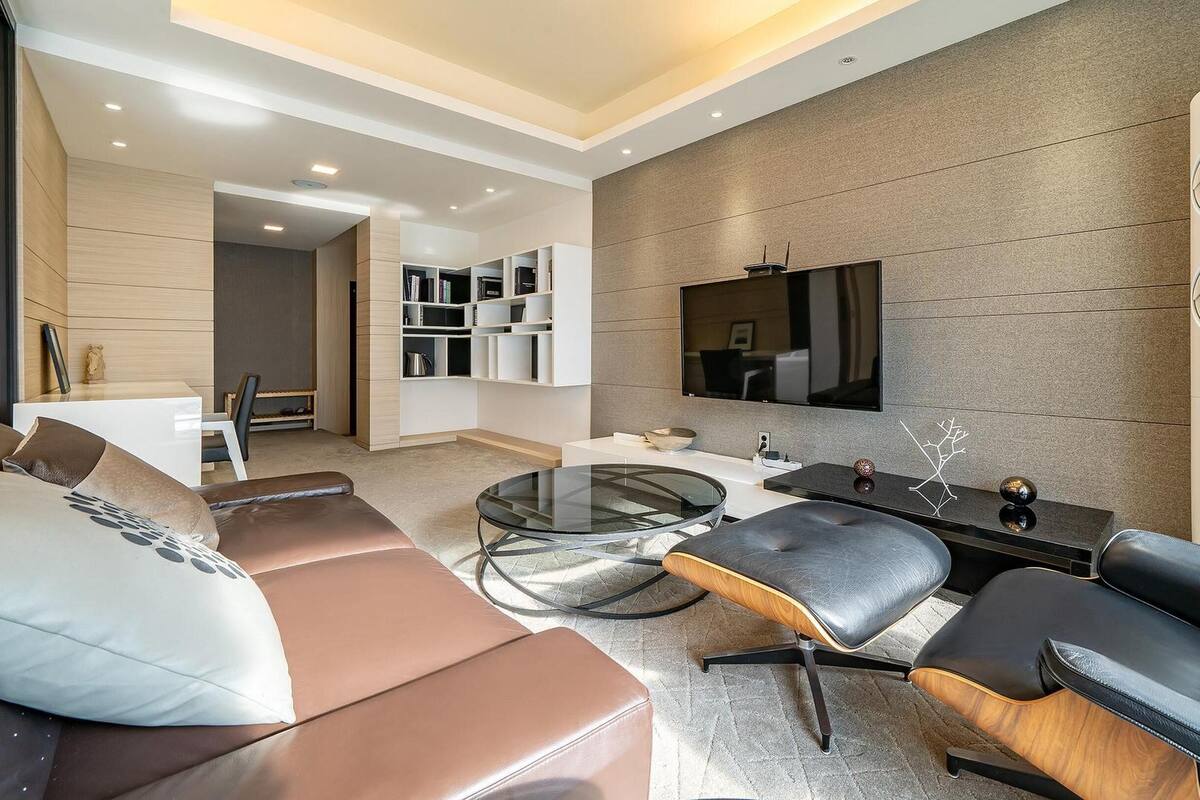 Quarto básico, 1 quarto (Suit modren(NO COOKING )) | 1 quarto, Wi-Fi de cortesia