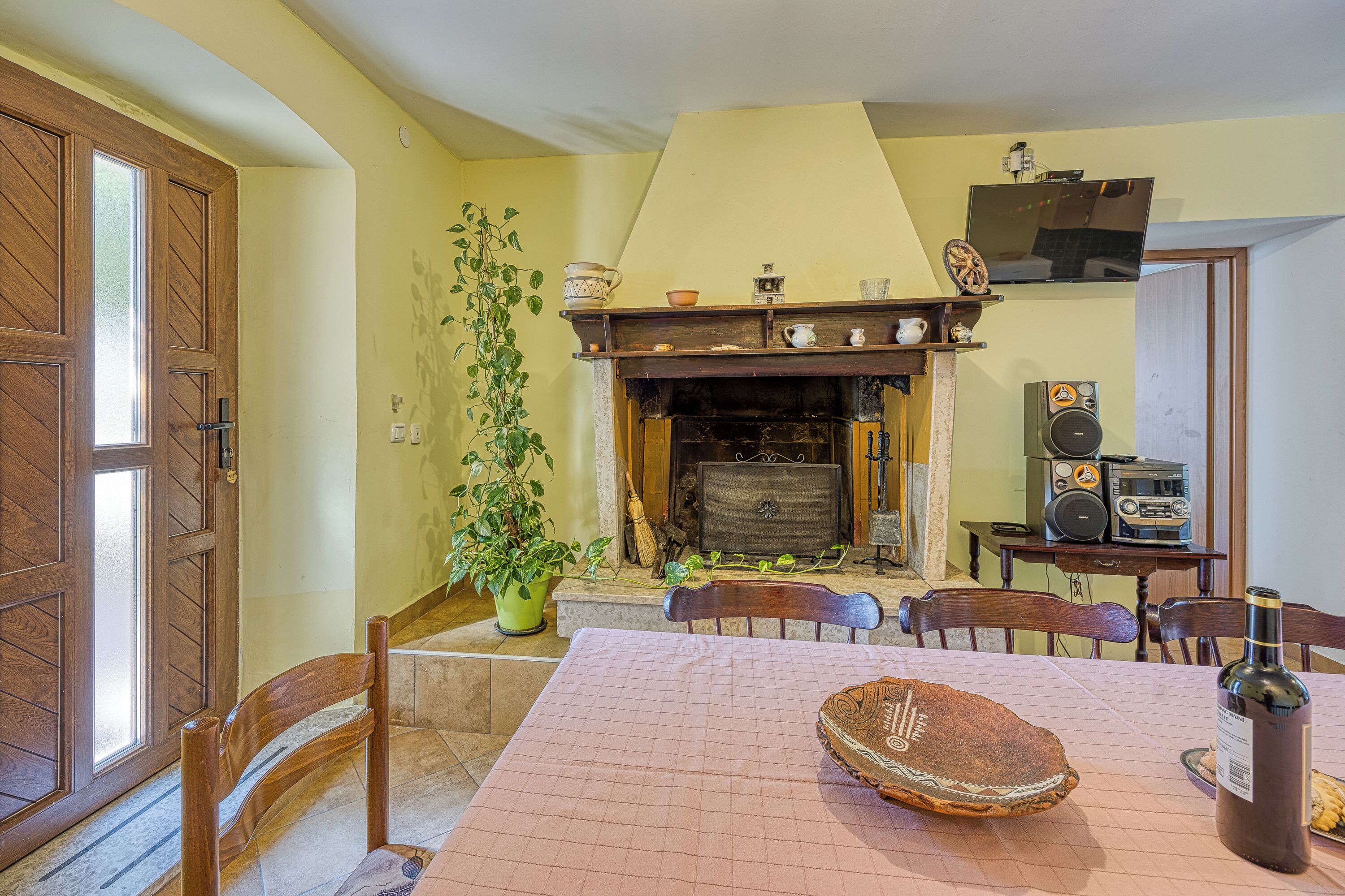 Family House, Multiple Bedrooms, 2 Bathrooms (Pool House Klarina) | Dining