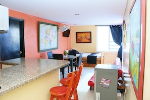 Studio, 1 Bedroom, Smoking, Balcony | Private kitchen