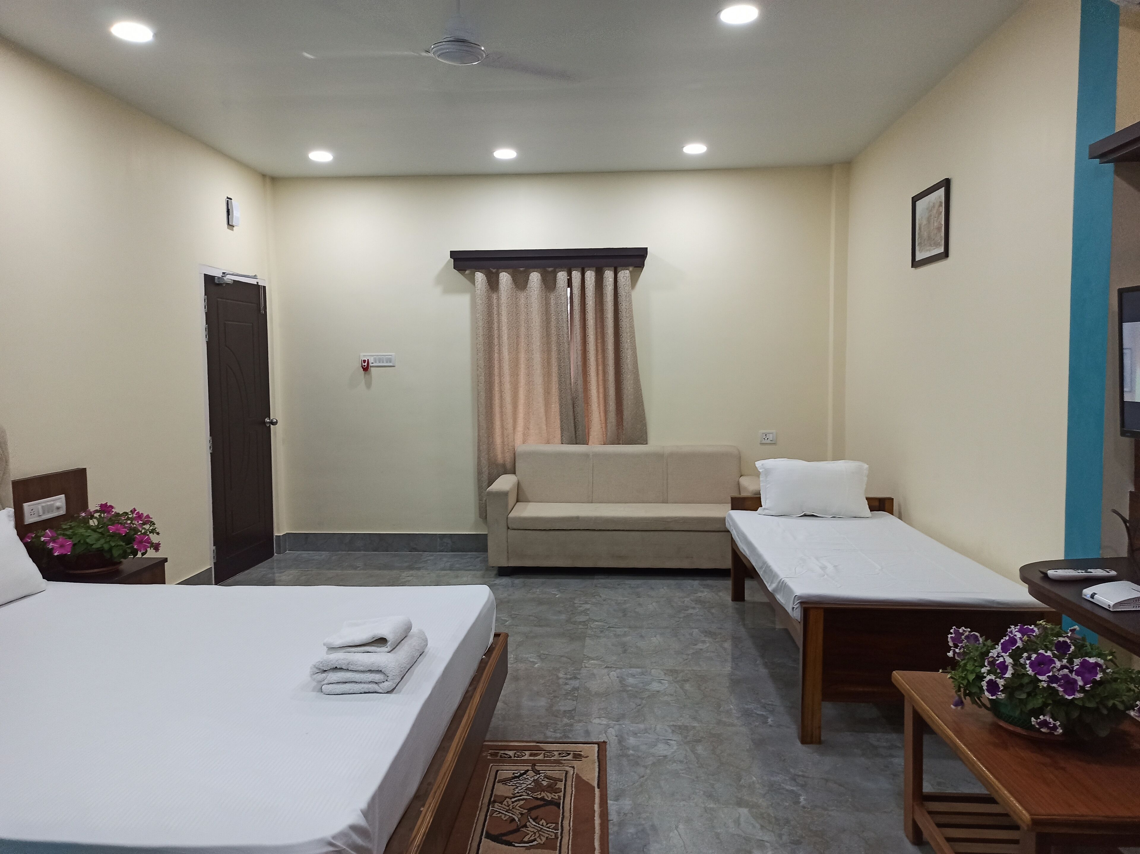 スーペリア トリプルルーム | ベッドシーツ