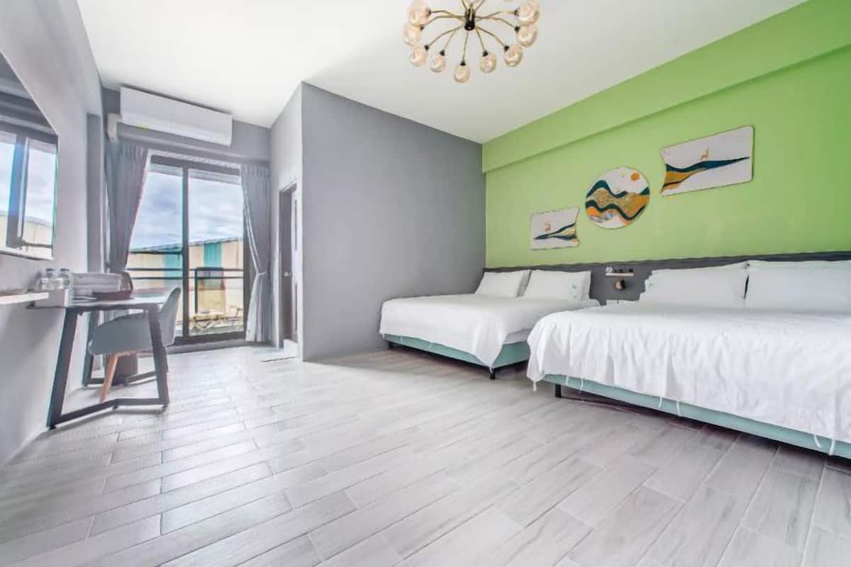 Wifi gratis y ropa de cama