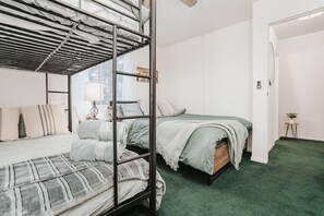 2 quartos, Wi-Fi de cortesia, roupa de cama