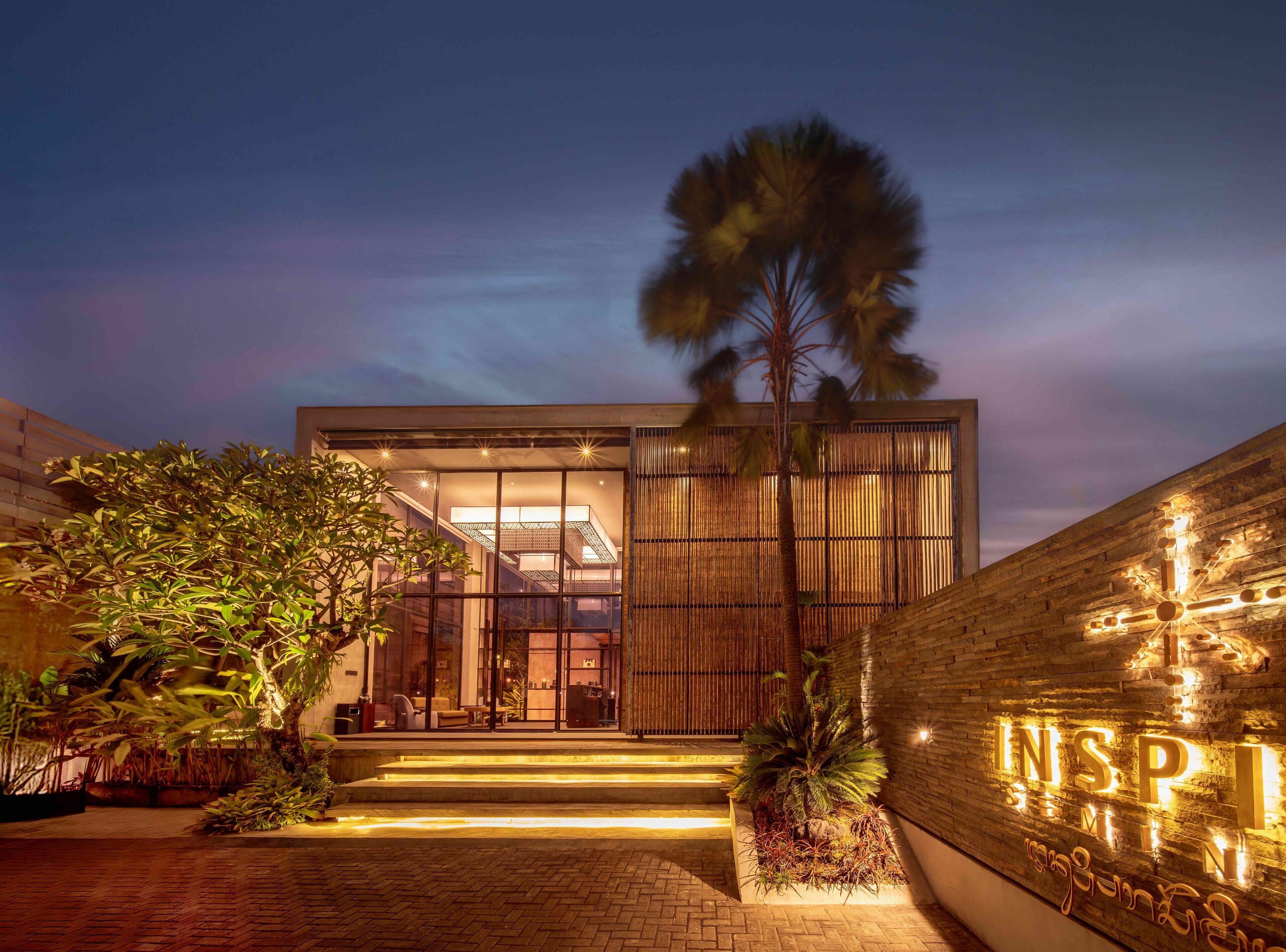 Mặt tiền nơi lưu trú