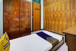 Habitación individual | Escritorio, wifi gratis y ropa de cama 