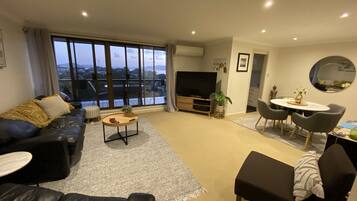 Smart TV, DVD player, books, music library