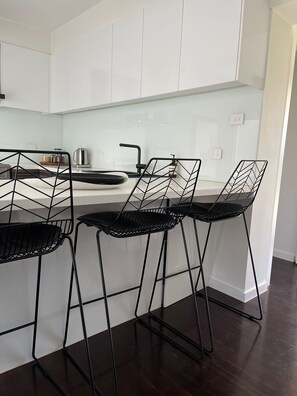 Interior - Nearby beaches. Stunning front & back yard. Super close to shops. (Laverton)