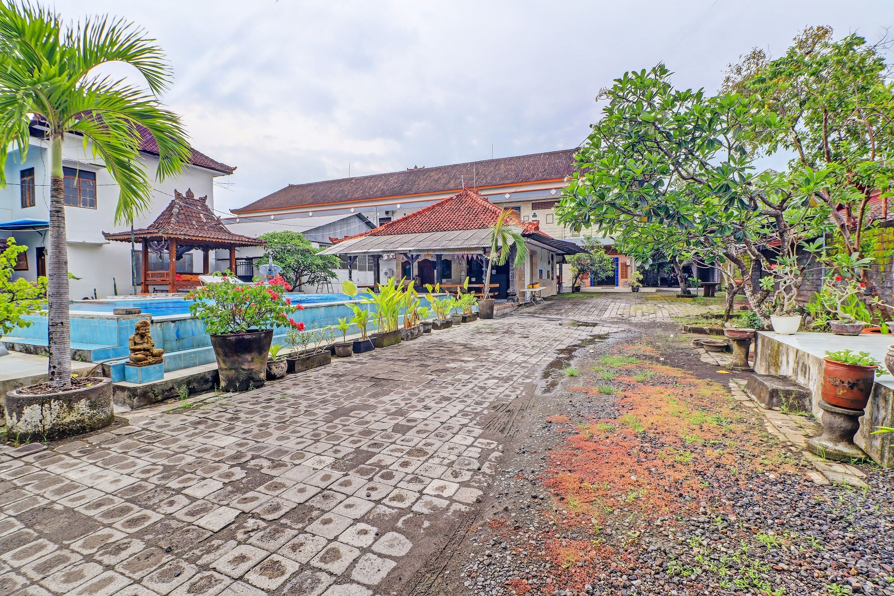 Bagian depan properti