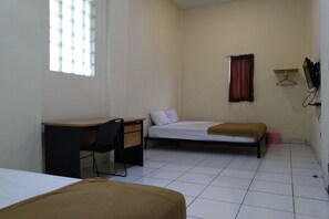 Desk, free WiFi, bed sheets