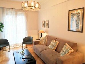Apartment | 2 bedrooms, Internet